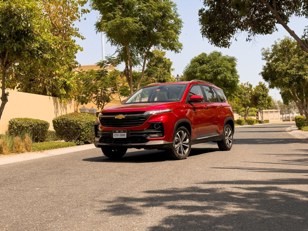 Chevrolet Captiva: Compact SUV, Big Personality